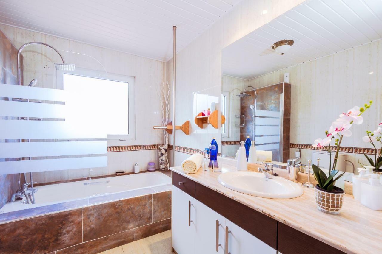 Villa Hibiscus Centrum Corralejo Beach Private Pool Family Экстерьер фото