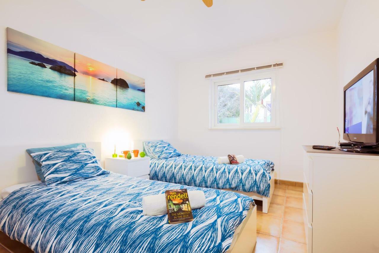 Villa Hibiscus Centrum Corralejo Beach Private Pool Family Экстерьер фото
